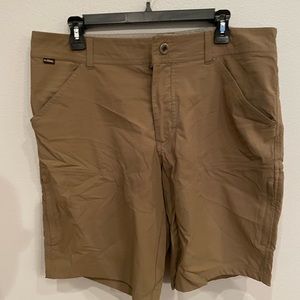 Kuhl men’s shorts, size 35
